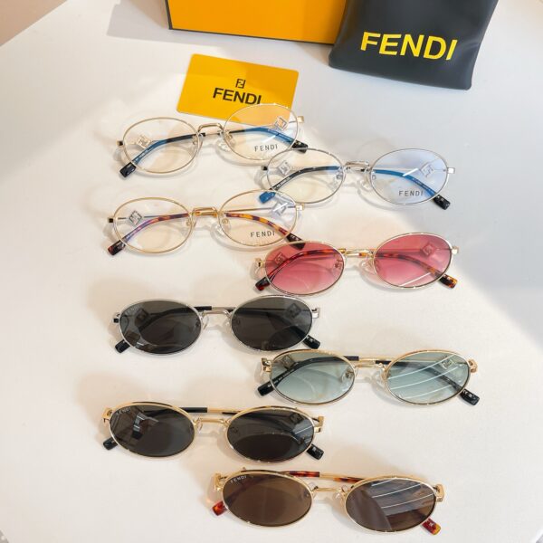 Fendi    FE40190U