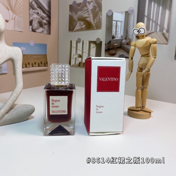 Valentino Sogno In Rosso, 2024