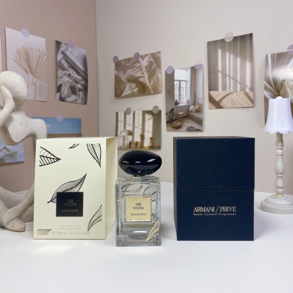 Giorgio Armani Thé Yulong Gold Leaves, 2024